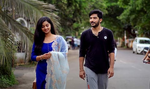 ‘Nammalani Undi’ song from Jayamundhi Bhayamela Manasaa out