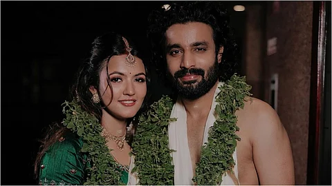 Aparna Das and Deepak Parambol tie the knot