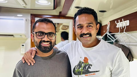 Thamar KV, Asif Ali