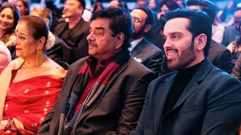 Luv Sinha with parents Shatrughan Sinha and Poonam Sinha