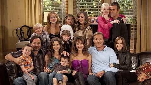 'All My Children' film at works, titled 'Christmas in Pine Valley'