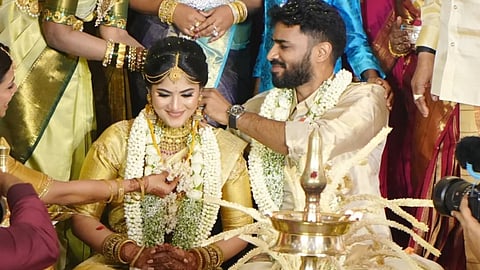 Megha Akash ties the knot with Saai Vishnu