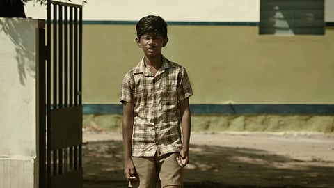 'Yeley Yeley' from Seenu Ramasamy's Kozhipannai Chelladurai out