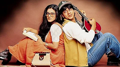 Kajol and Shah Rukh Khan in DDLJ