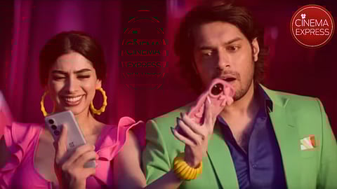 Khushi Kapoor and Junaid Khan in Loveyapa