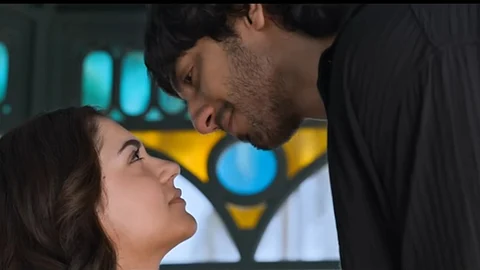 Saiyaara box office Day 6: Ahaan Panday and Aneet Padda starrer surpasses Rs 150 crore; beats Sikandar, Sky Force