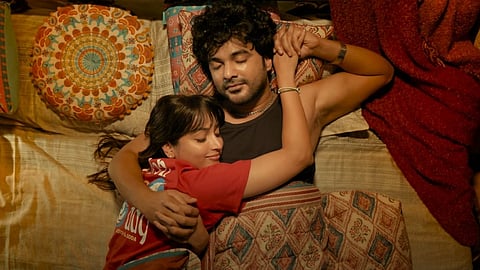 ‘Sogasu Chudatharama’ from Telusu Kada is a slow romantic foottapper