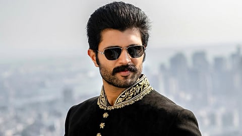 Vijay Devarakonda says he is all well after an accident