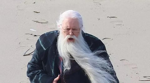 John Lithgow's look as Dumbledore in Harry Potter series goes viral