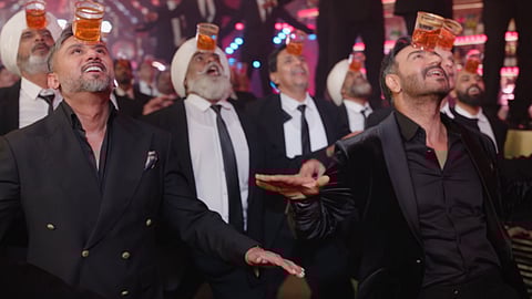 Yo Yo Honey Singh and Ajay Devgn in 'Jhoom Sharaabi' song