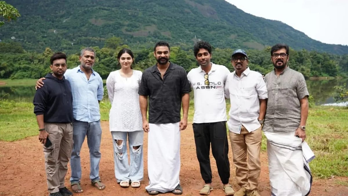 Pallichattambi, Tovino Thomas-Kayadu Lohar starrer, wraps another schedule