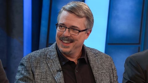 Pluribus creator Vince Gilligan says he ‘hates AI’: ‘World’s most expensive plagiarism machine’