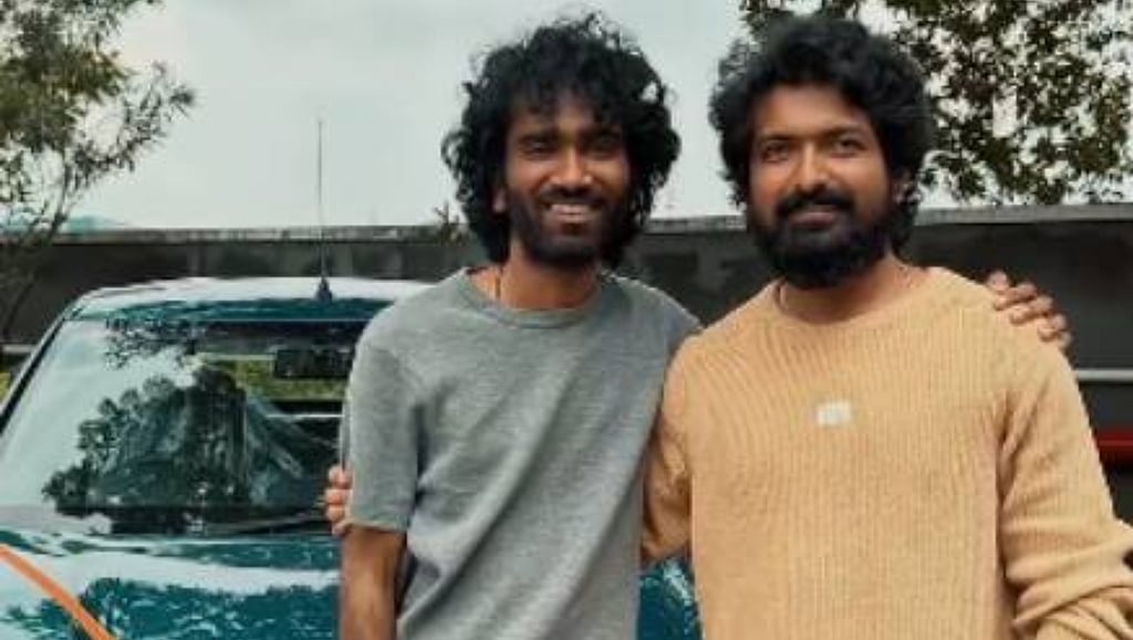 Pradeep Rummy Pradeep Ranganathan surprises friend and director Ramesh Narayanasamy ...