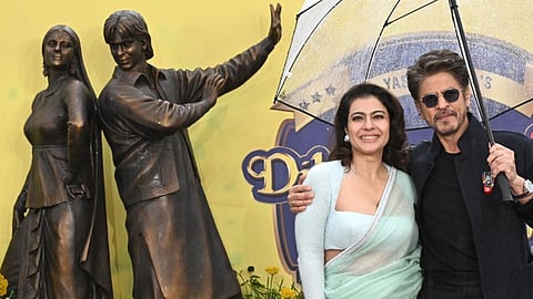 Shah Rukh Khan and Kajol unveil statue dedicated to Dilwale Dulhania Le Jayenge in London