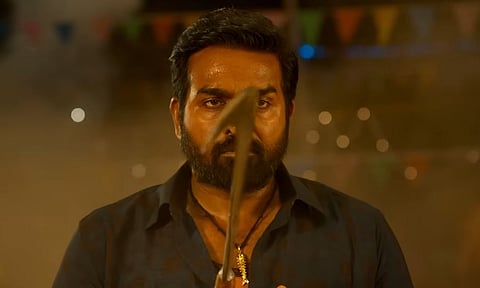 Kaattaan glimpse: Sickle-wielding Vijay Sethupathi is all swag