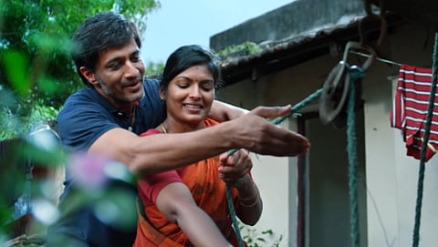 'Vaarthai Thani Thani' from Kishore's Mellisai is a romantic melody