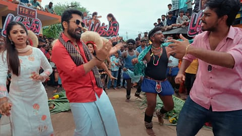 Vijay Antony gives 'Love Advice' in new song from Ajay Dhishan's Pookie