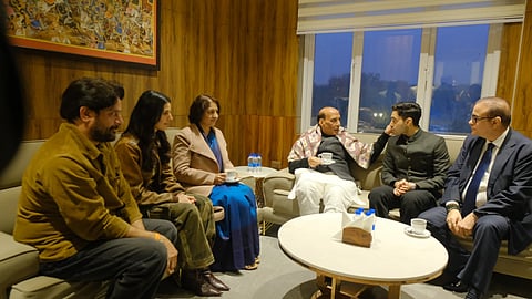 Ikkis: Defence Minister Rajnath Singh honours Second Lieutenant Arun Khetarpal’s family at the special screening