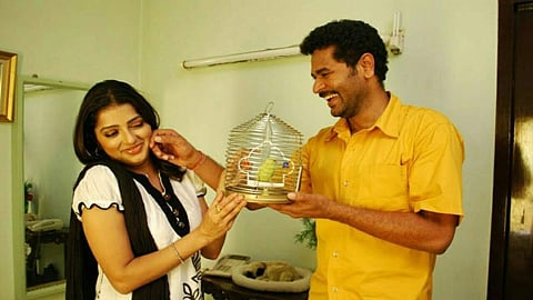 Kalavaadiya Pozhuthugal: A tedious time travel to the nineties