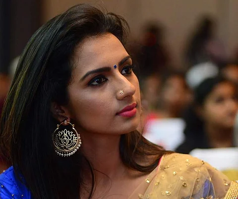 Sruthi Hariharan to make Telugu debut