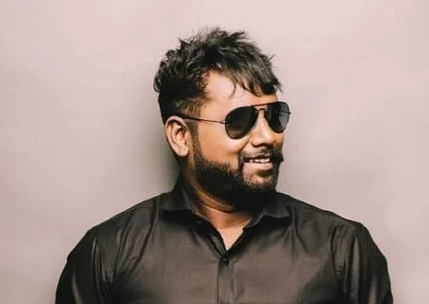 Arunraja Kamaraja turns director