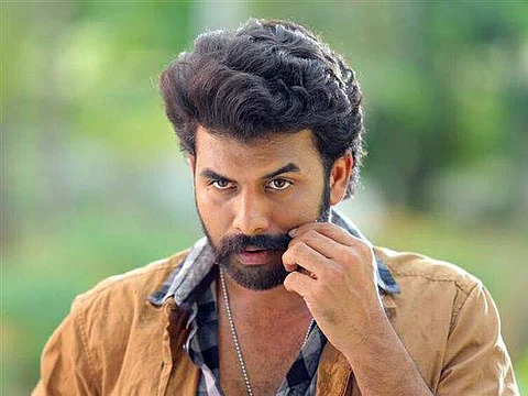 A Vijay fan called Pokkiri Simon