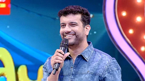 Ramesh Pisharody&#39;s Panchavarnathatha starts rolling