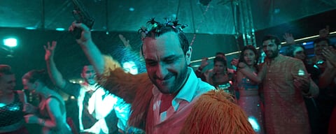 Kaalakaandi: Thoroughly entertaining