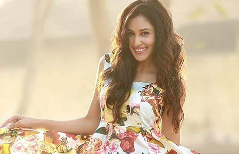 Glad that I get to play different roles: Pooja Chopra 