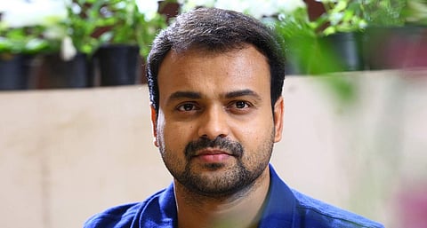 Location Diaries: A full-fledged fight, a driver who could not drive, and an accident