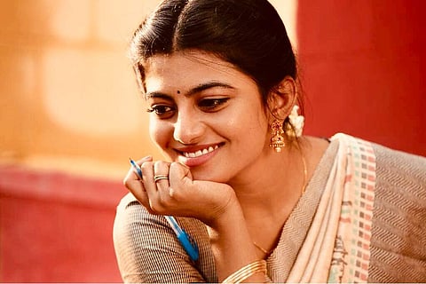 Location Diaries: Anandhi goes to college