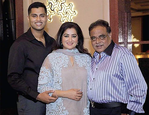 Abhishek’s debut launch date fixed?