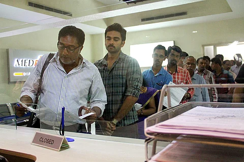 Sila Samayangalil Review: A fantastic drama 