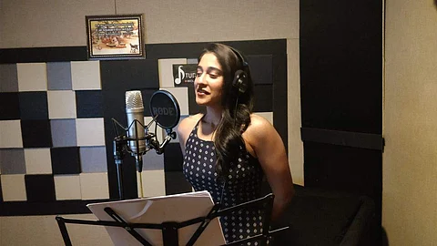Regina Cassandra dubs for the first time in Tamil 