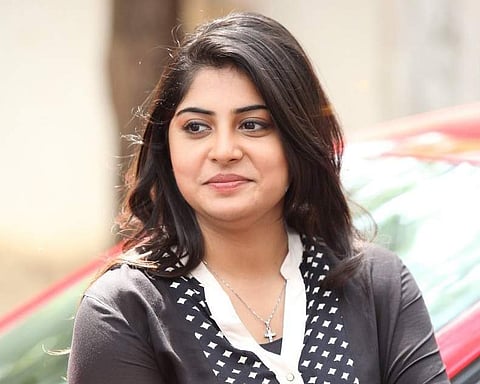 Manjima Mohan on board for Devarattam
