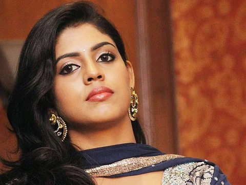 Iniya turns producer with music video