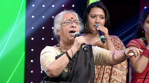 B Jayashree to play Raghavendra Rajkumar&#39;s mother in Ammana Mane