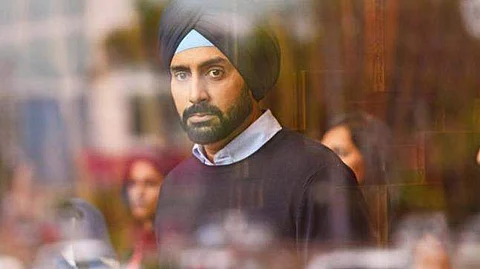 Abhishek Bachchan promotes Manmarziyaan online 