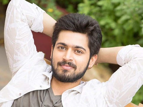 Harish Kalyan begins dubbing for Dhanusa Raasi Neyargale