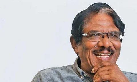 Bharathiraja’s Old Man is Meendum Oru Mariyathai