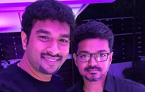 Lyricist Vivek to fans of Vijay and Ajith: Thala and Thalapathy don’t want you to fight