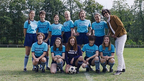 Biweekly Binge: Love and play – Julien Hallard’s Let the Girls Play