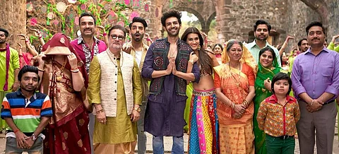 Luka Chuppi Review: Performances outshine the writing in this average small-town romcom