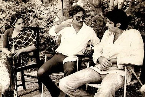 Amitabh, Bhagyaraj, Jayaprada. Courtesy: Twitter ( @mosessapir )