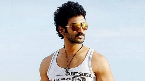 Aadhi denies collaboration with Karthik Subbaraj's Stone Bench Productions