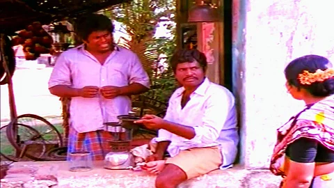 Petromax lightey daan venuma?     Film: Vaidehi Kathirunthal (1984)
