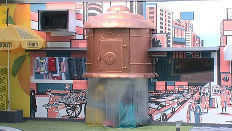 The smoking room in Bigg Boss Tamil 3 house is illegal, says Tamil Nadu People’s Forum for Tobacco Control