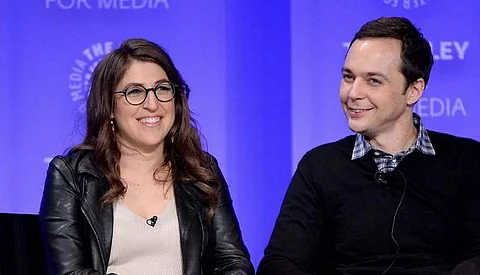  Jim Parsons, Mayim Bialik to work together on new comedy show