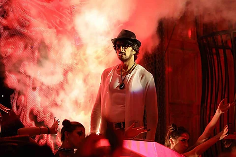 Sudeep sports his signature avatar for a song in Kotigobba 3