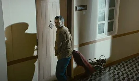 Kuthiraivaal teaser out